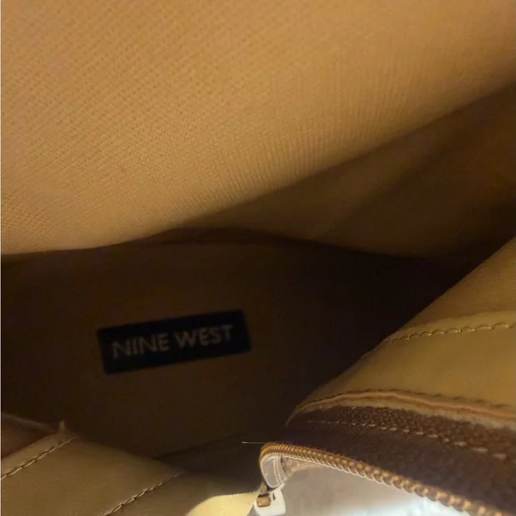 Nine West Wyla Suede Western Boots
Size 8M - Picture 5 of 8